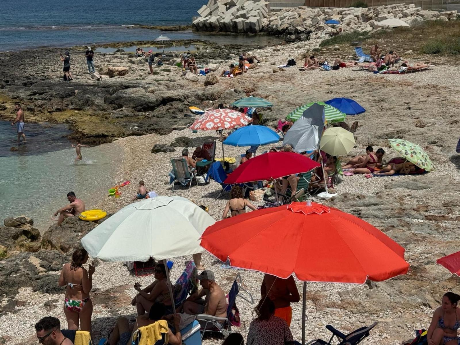 Casamare33 Apartment Monopoli Bagian luar foto